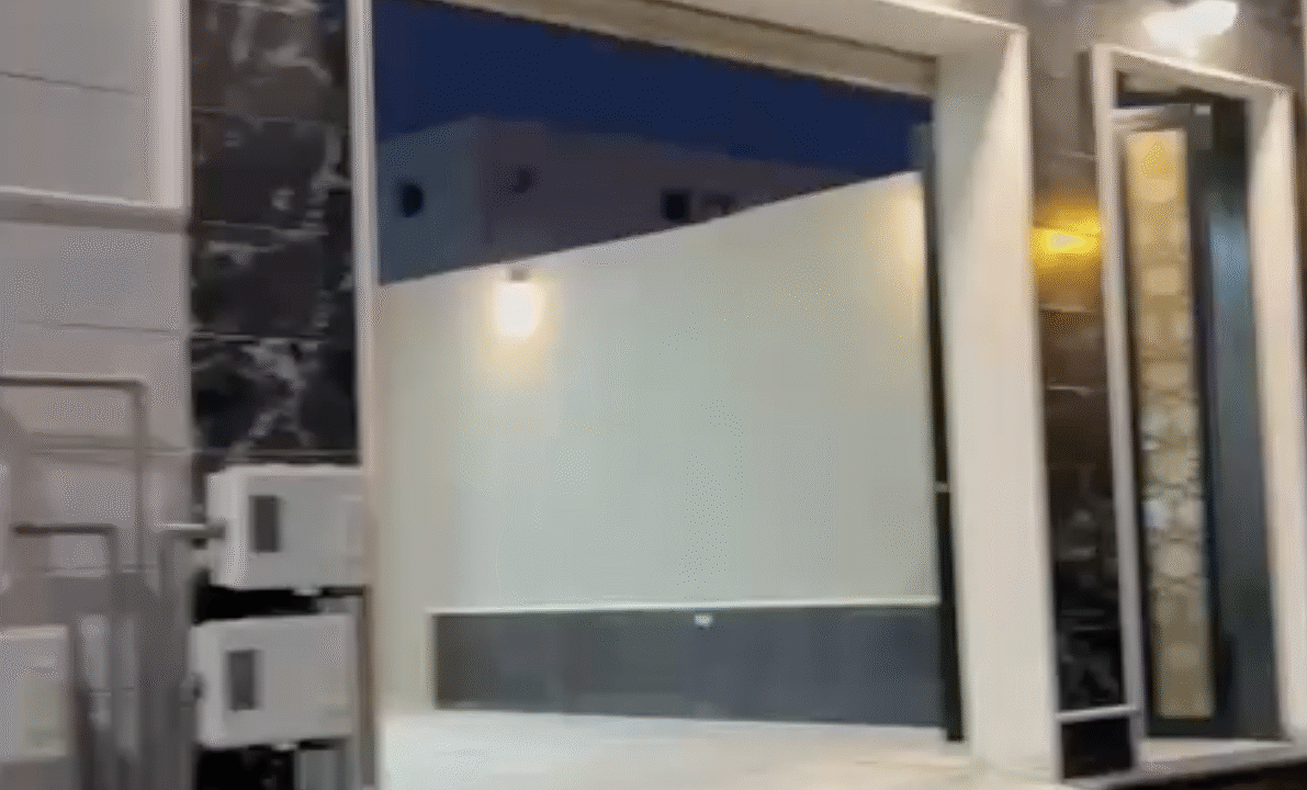 Screenshot 2025-10-19 at 1.06.54 AM