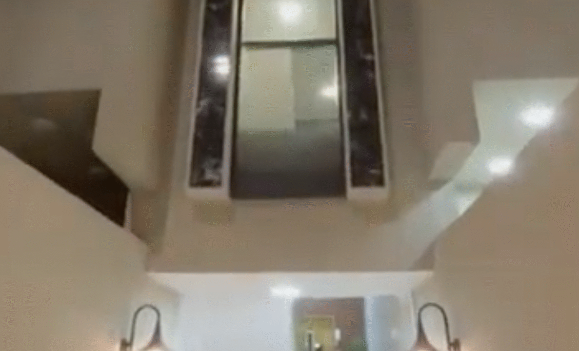 Screenshot 2025-10-19 at 7.38.38 AM