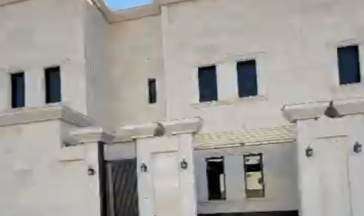 Screenshot 2025-10-21 at 10.41.06 PM