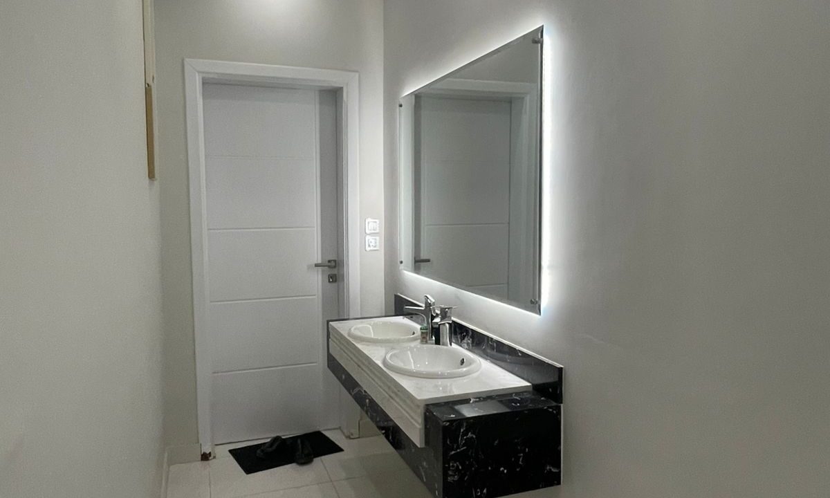 WhatsApp Image 2025-11-09 at 4.52.39 PM