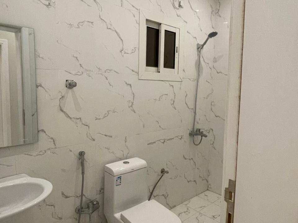 WhatsApp Image 2025-11-09 at 4.52.40 PM