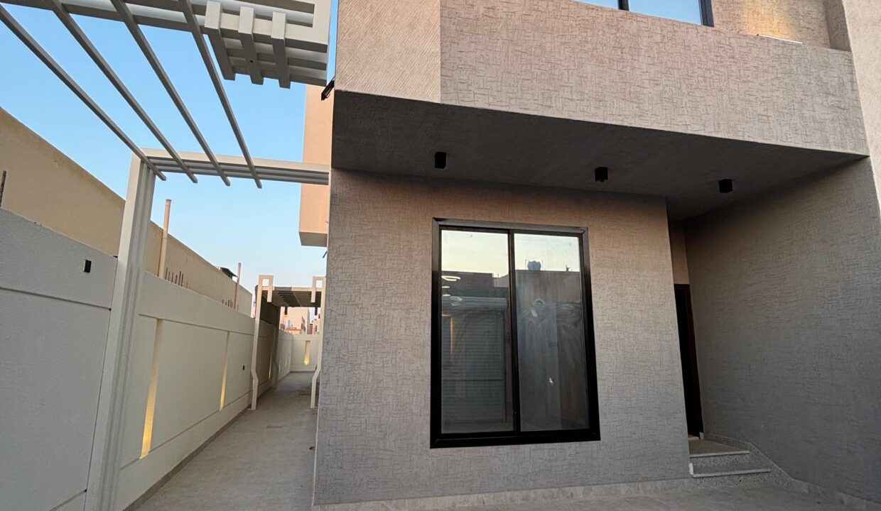 WhatsApp Image 2025-11-11 at 6.58.32 PM