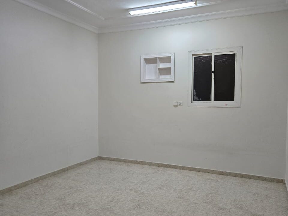 WhatsApp Image 2025-11-12 at 5.21.34 PM (1)