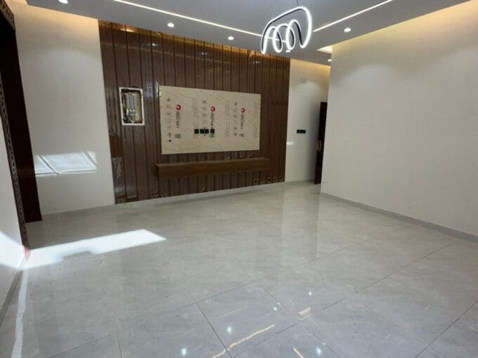 شقه ارضية حى البوادى5