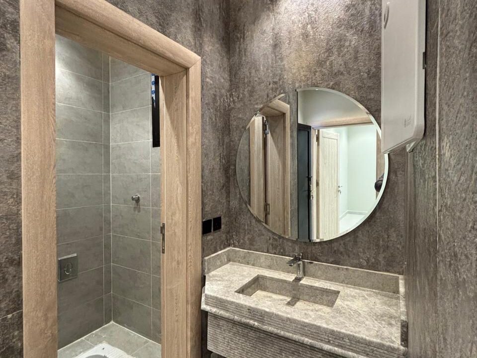 WhatsApp Image 2026-01-06 at 6.06.12 PM (3)