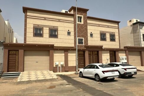 فيلا روف علوي يمين حي الريان