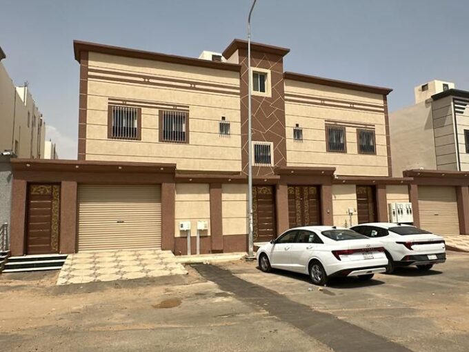 فيلا روف علوي يمين حي الريان