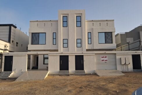 فيلا روف أرضي للبيع – حي القدس