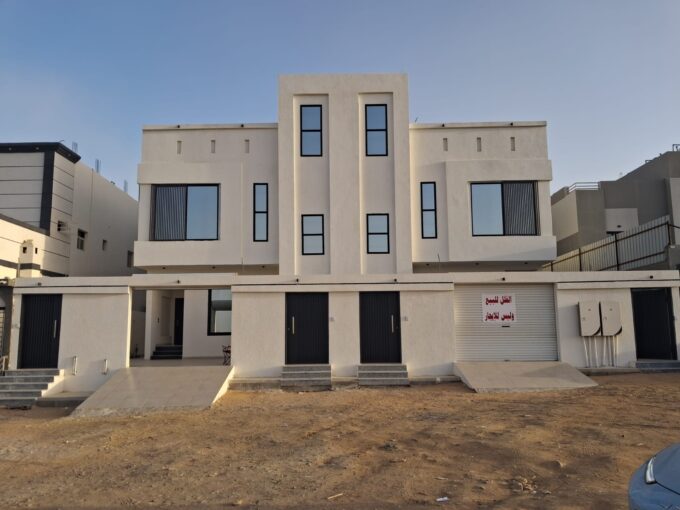 فيلا روف أرضي للبيع – حي القدس